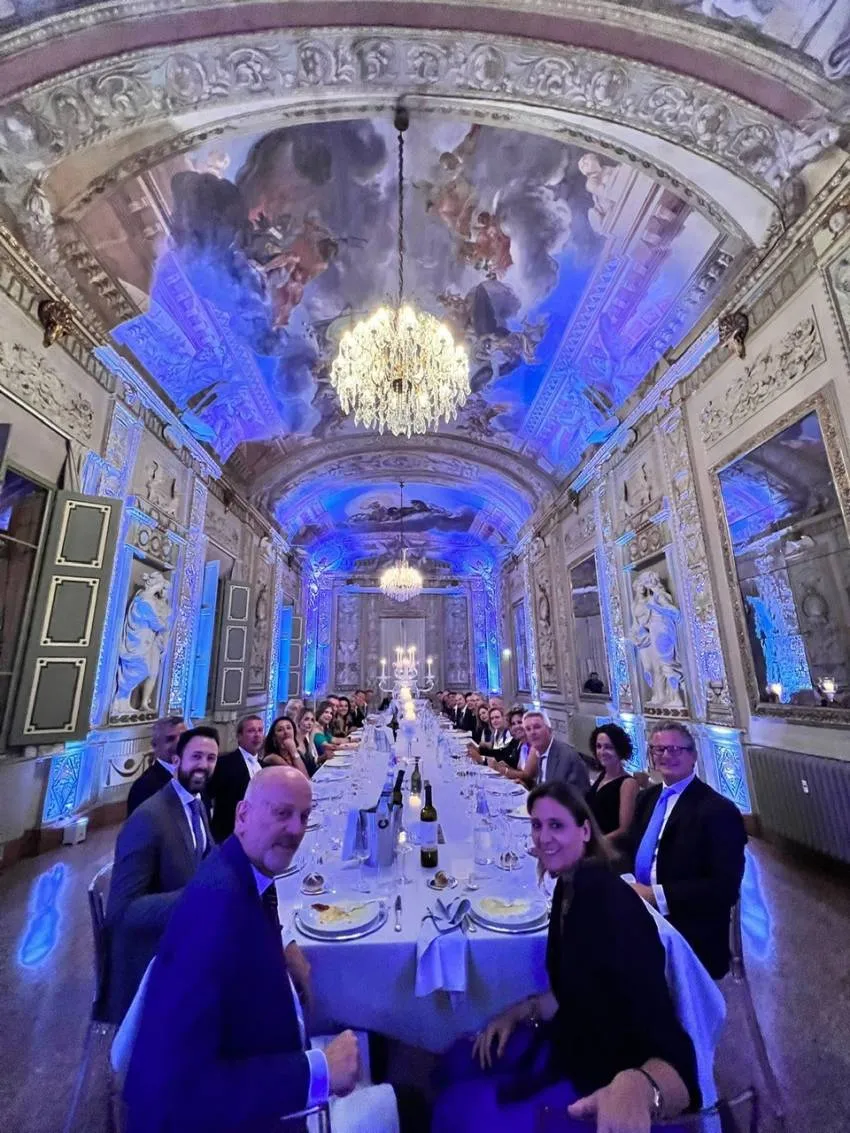 UN GALA DINNER PRESSO IL MAGICO PALAZZO GNUDI DI BOLOGNA PER OMAGGIARE I MANAGER DEL GRUPPO GHC