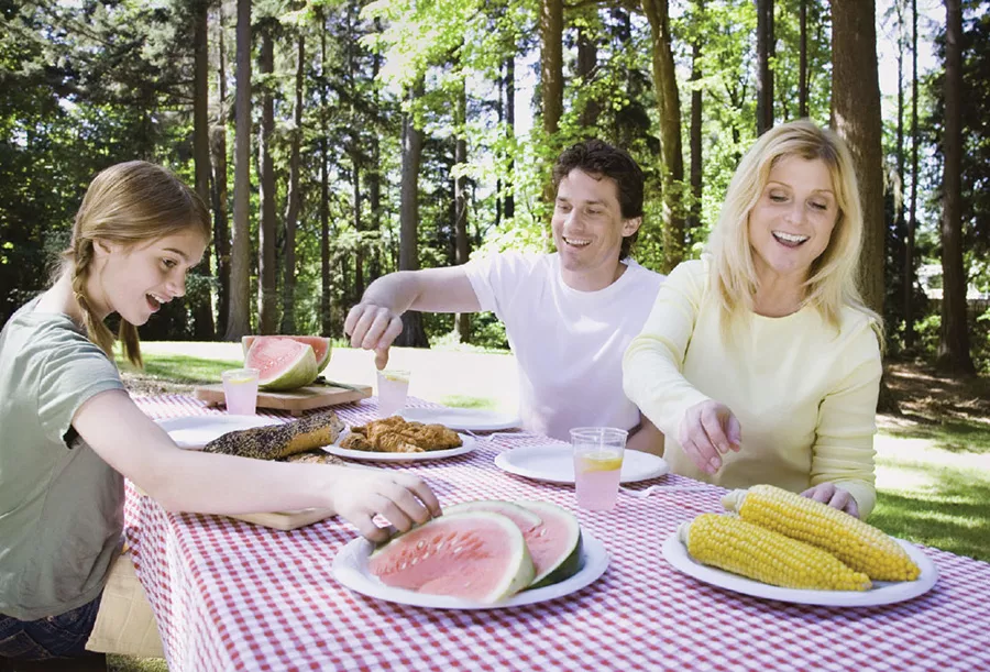 Cibo e sorriso: allergie, intolleranze e corretta alimentazione