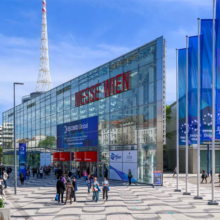 Escmid Global 2025, il dott. Giacomo Franceschi ha presentato 2 contributi scientifici